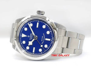 Tudor M79580-0003 made of stainless steel and sapphire crystal glass