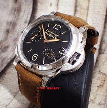 Load image into Gallery viewer, Panerai PAM00423 P.3002 calibre, 72h power reserve with indicator