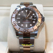 Load image into Gallery viewer, Buy Sell Rolex Yacht-Master 40 Rolesor Everose Chocolate 126621 at Time Galaxy