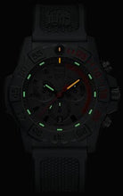 Load image into Gallery viewer, Luminox 3581.EY features black colour dial and unidirectional bezel