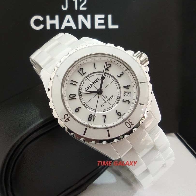 Chanel J12 watch Circular steel and white ceramic case…
