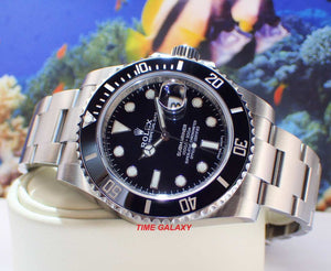Rolex 116610LN features black dial, date display and chronometer function