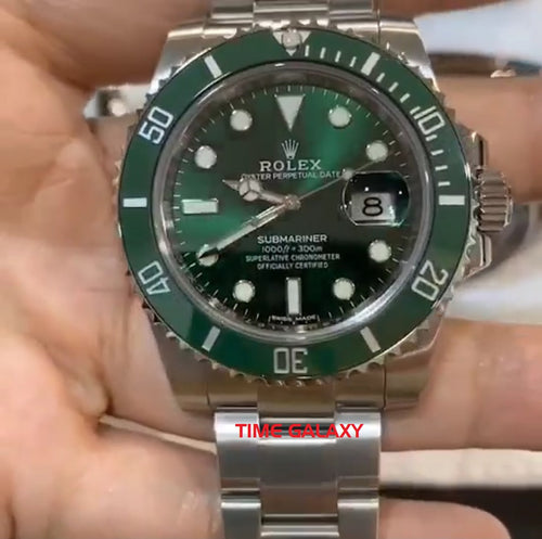 Pre-owned Rolex Submariner LV Hulk 116610LV Watch